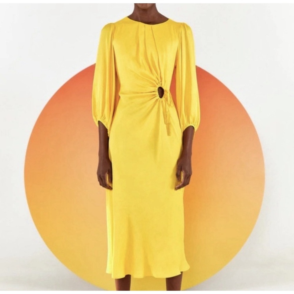 New Farm Rio Yellow Cutout Piped Ring Midi Dress Small